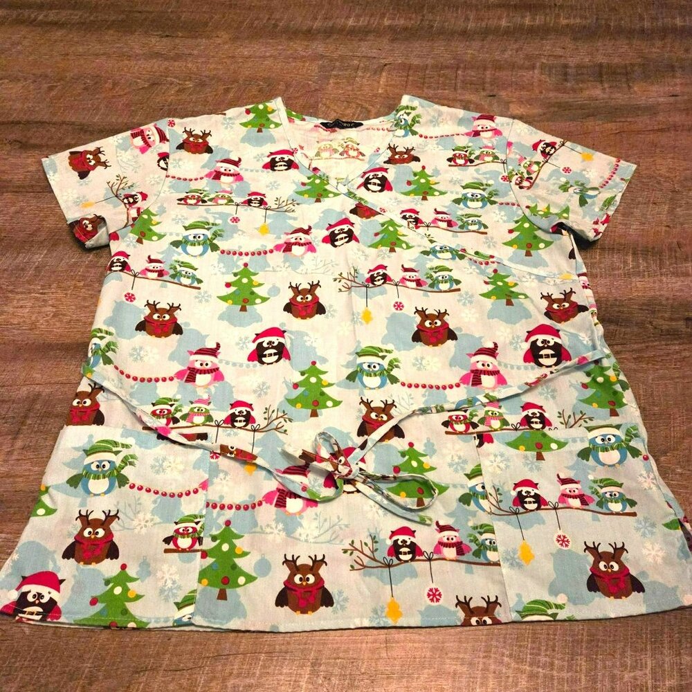 Cassandra O Nurse Scrubs/Outfit/Uniform Top pockets Size XL Work Apparel Owls